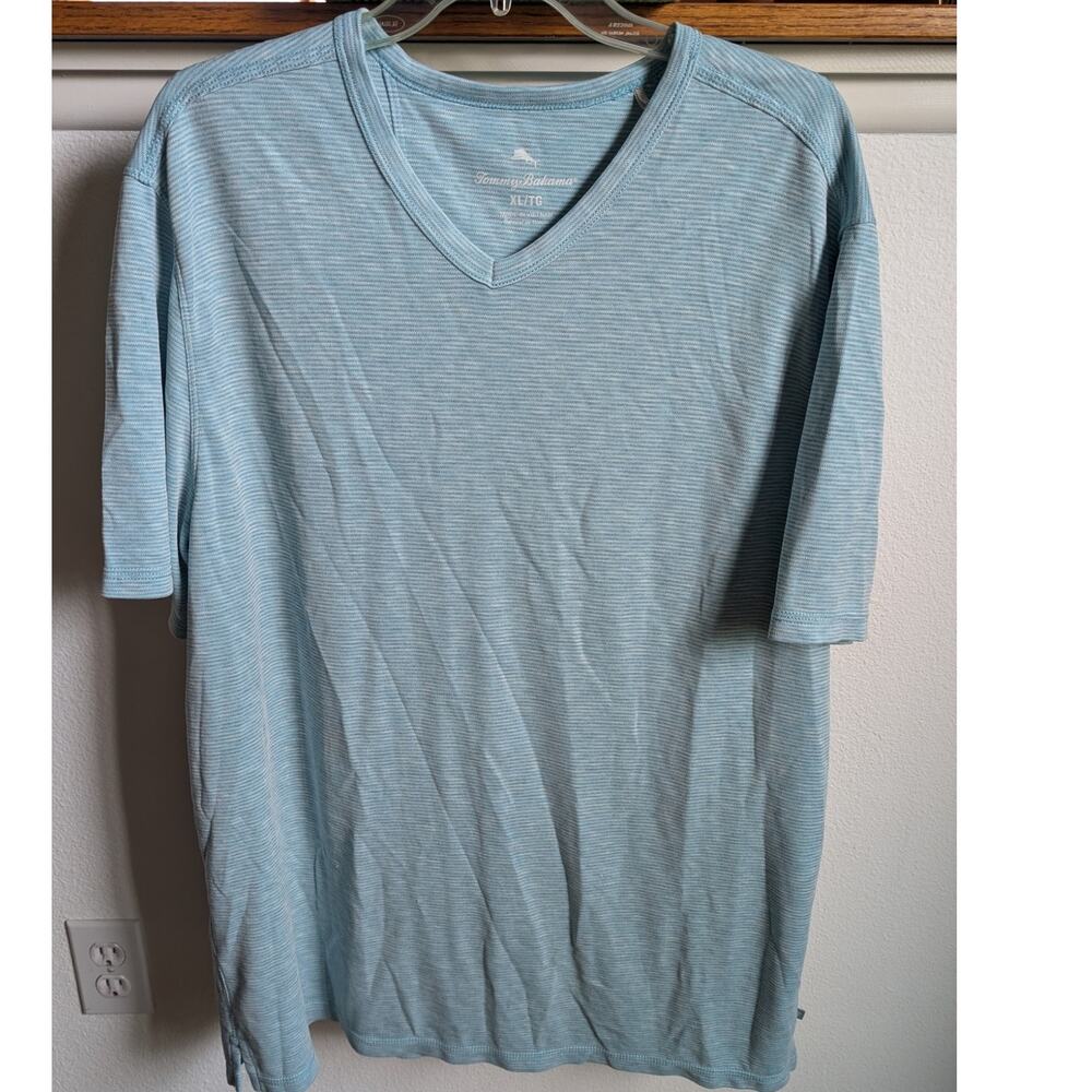 Tommy Bahama Mens V Neck Striped T-Shirt XL Pale Blue/Green Short Sleeve